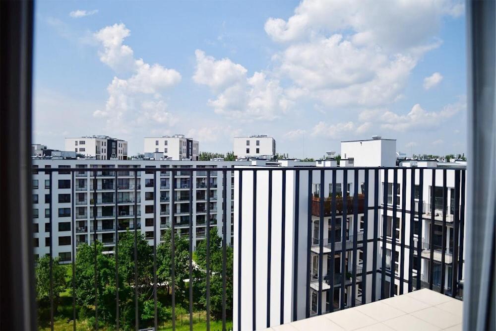 Apartament Lekka Apartment Варшава Екстериор снимка